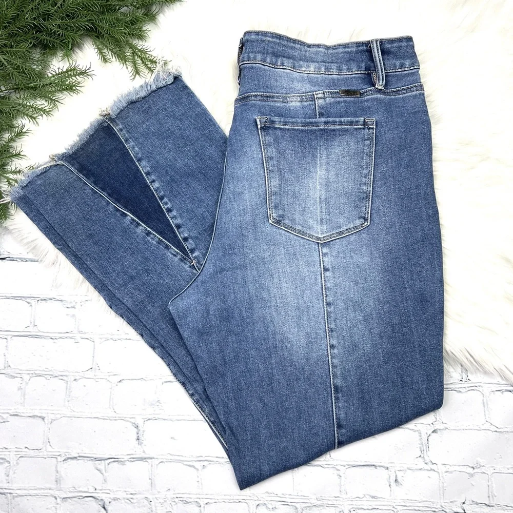 🚫SOLD! •👖|•KACAN•| Contrast Panel High Rise Flare Bottom Jeans👖 - Picture 3 of 14